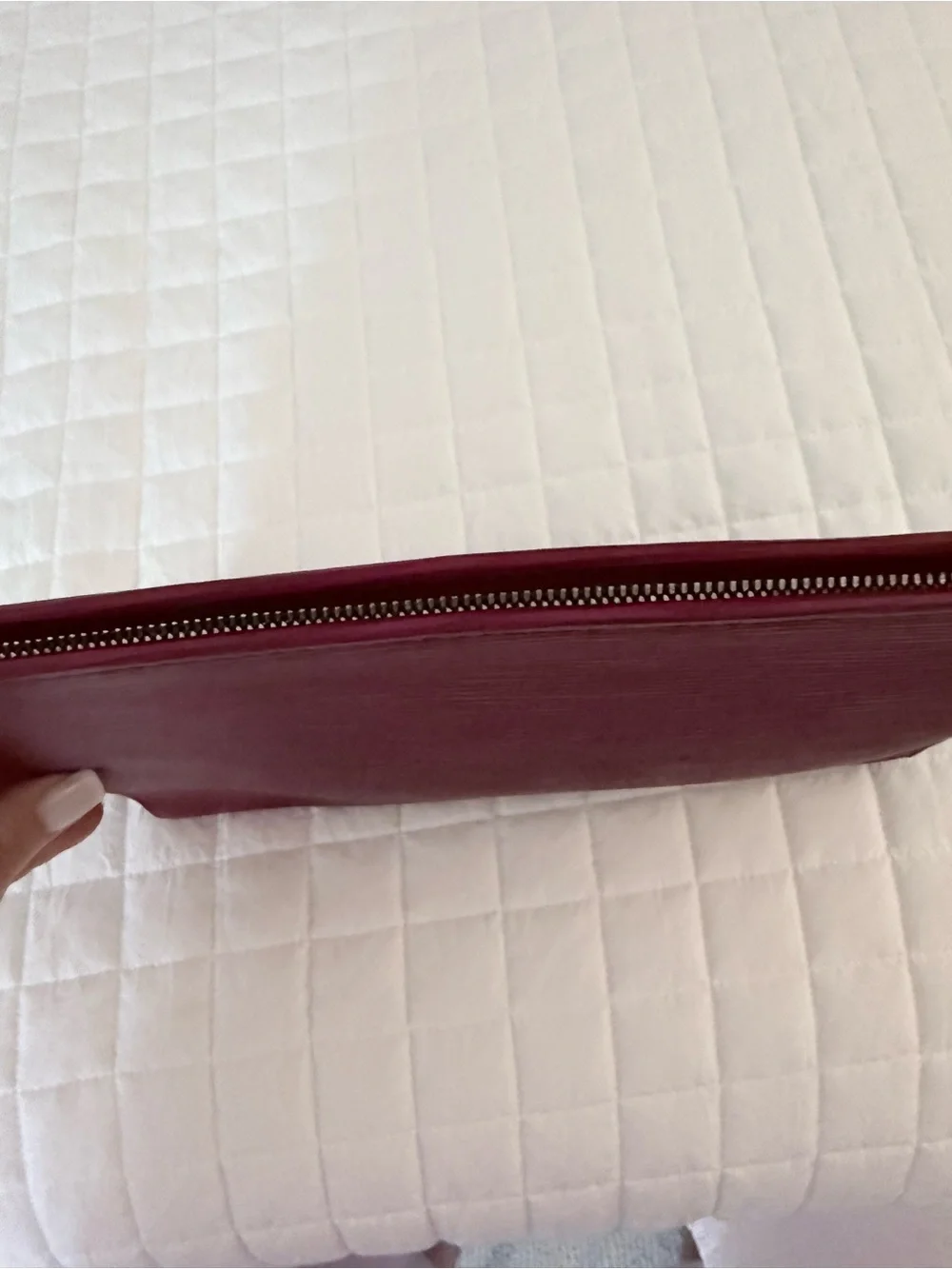 Louis Vuitton Women's Textured Clutch Makeup Bag in Fushia NEW.